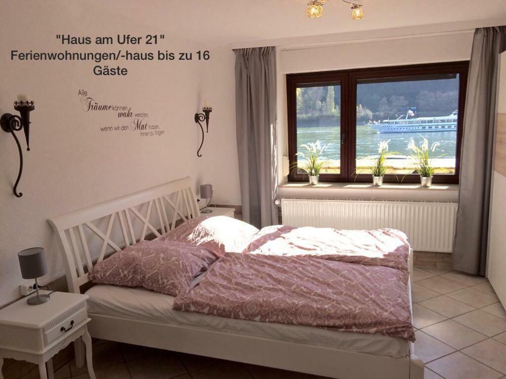 コブレンツHaus Am Ufer Mit Rheinpanoramablickアパートメント エクステリア 写真